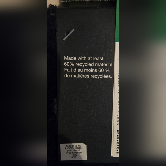 NWT - 3 Pairs Old Navy Winter Coloured Non-Skid/Gripper Socks/Slippers; Size: XL - Picture 8 of 13